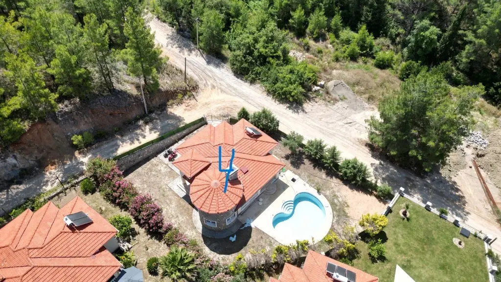 Home in Akkaya